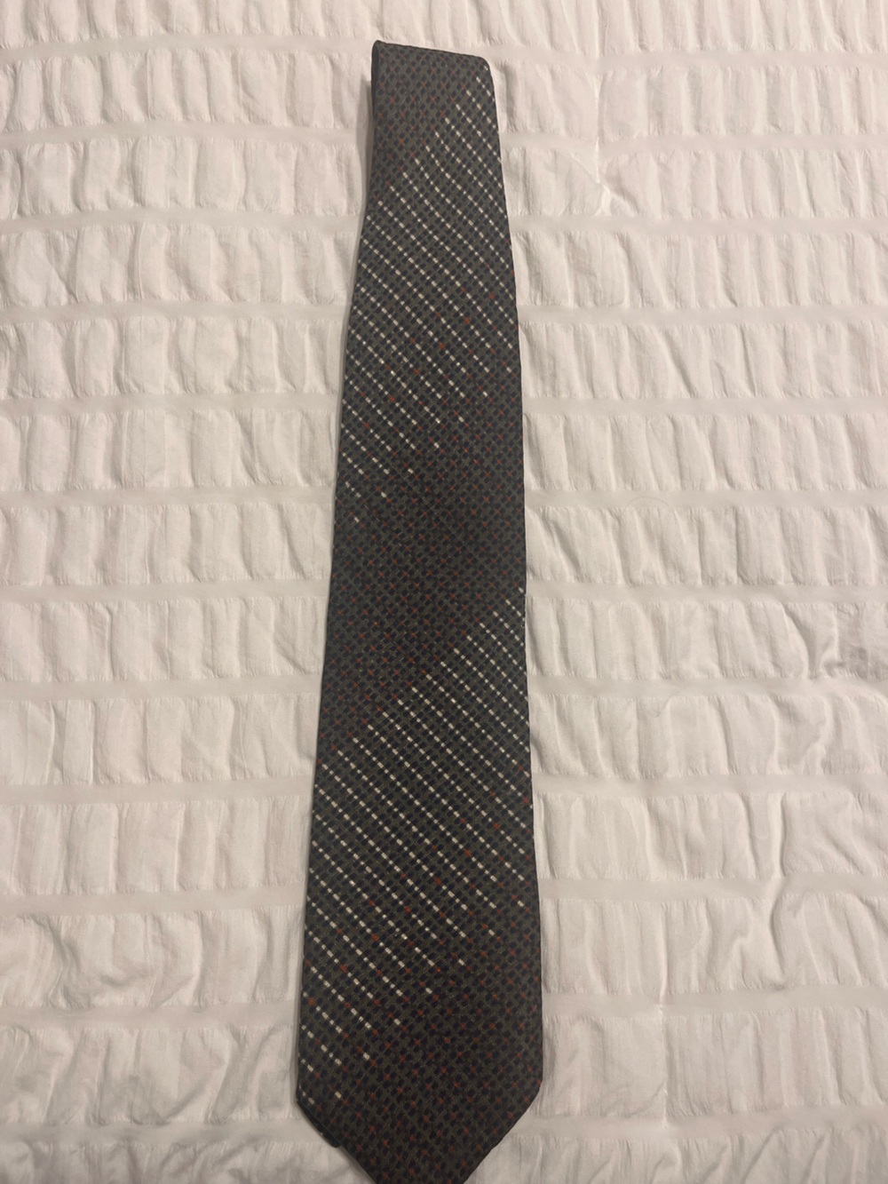 Structure Gray Micro-Check Silk Tie with Subtle Red Accent